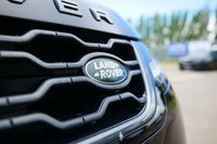 USED 2019 69 LAND ROVER RANGE ROVER EVOQUE 2.0 P250 MHEV R-Dynamic SUV 5dr Petrol Auto 4WD Euro 6 (s/s) (249 ps) NARVIK BLACK PAINTWORK + REVERSE CAMERA + APPLE CARPLAY
