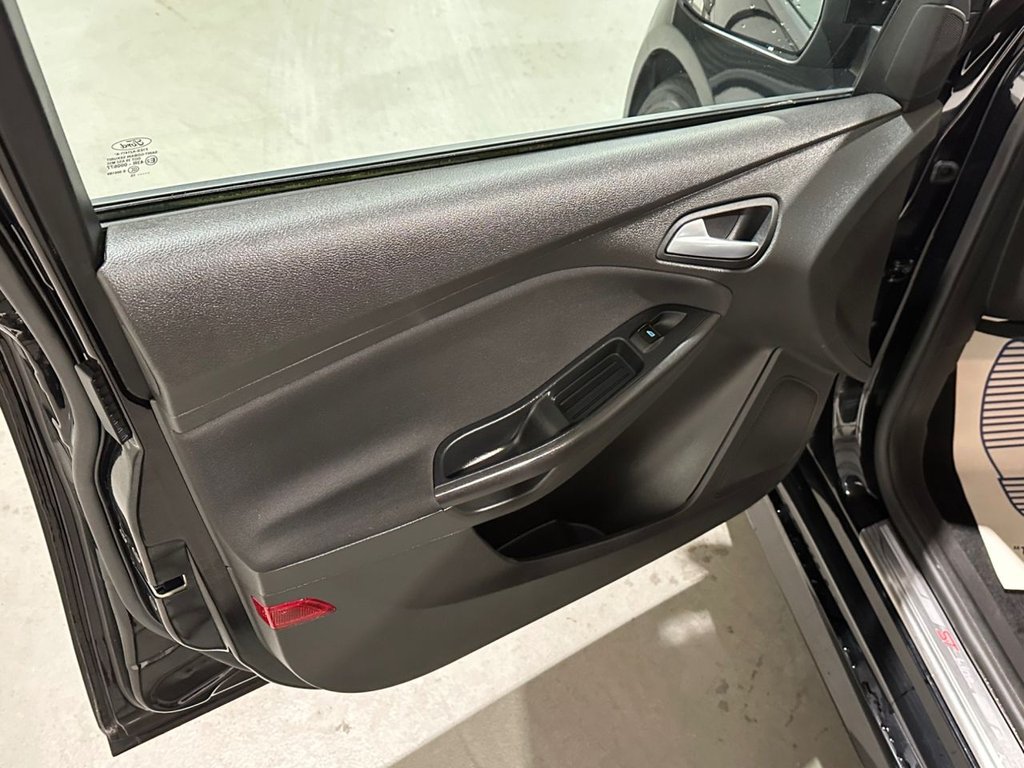 USED 2018 18 FORD FOCUS 1.0T EcoBoost ST-Line Hatchback 5dr Petrol Manual Euro 6 (s/s) (140 ps) 