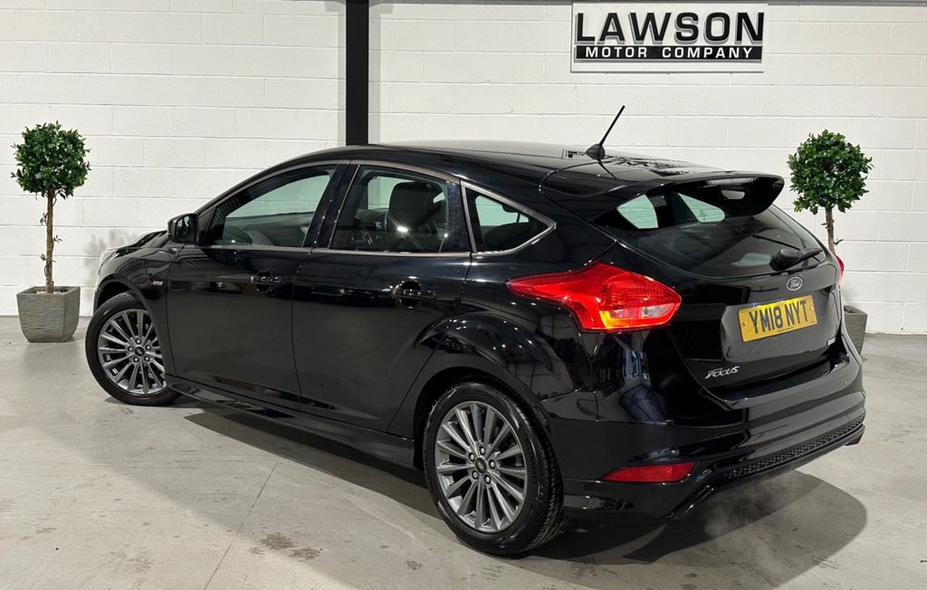 USED 2018 18 FORD FOCUS 1.0T EcoBoost ST-Line Hatchback 5dr Petrol Manual Euro 6 (s/s) (140 ps) 