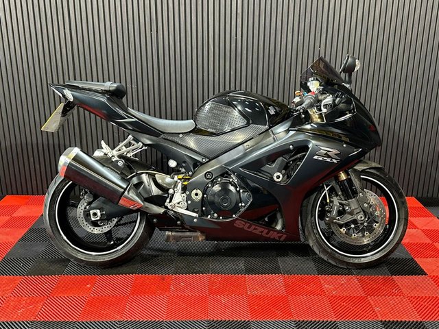 View our SUZUKI GSX-R1000