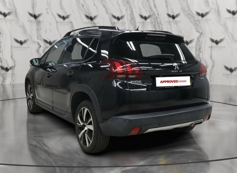 2018 Peugeot 2008 in black — photo 4 of 23