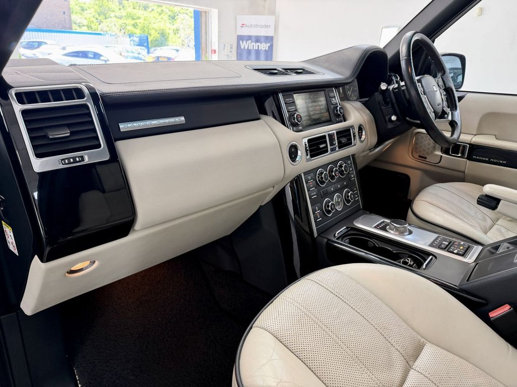 USED 2012 12 LAND ROVER RANGE ROVER 4.4 TD V8 Westminster SUV 5dr Diesel Auto 4WD Euro 5 (313 bhp) 