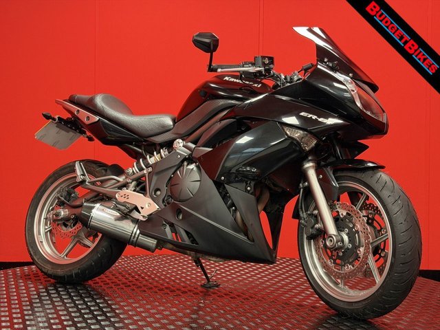 View our Kawasaki ER-6F range