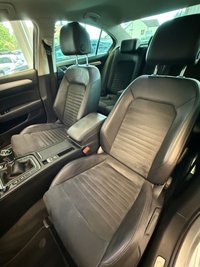 USED 2017 66 VOLKSWAGEN PASSAT 2.0 TDI BlueMotion Tech GT Saloon 4dr Diesel Manual Euro 6 (s/s) (150 ps) 