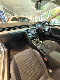 USED 2017 66 VOLKSWAGEN PASSAT 2.0 TDI BlueMotion Tech GT Saloon 4dr Diesel Manual Euro 6 (s/s) (150 ps) 