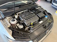 USED 2017 66 VOLKSWAGEN PASSAT 2.0 TDI BlueMotion Tech GT Saloon 4dr Diesel Manual Euro 6 (s/s) (150 ps) 
