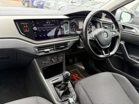 USED 2018 18 VOLKSWAGEN POLO 1.0 SE Hatchback 5dr Petrol Manual Euro 6 (s/s) (75 ps) LOW MILES! APPLE CAR PLAY! SERVIE HISTORY!