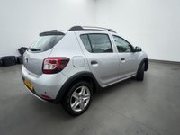 USED 2015 15 DACIA SANDERO STEPWAY 1.5 dCi Laureate Hatchback 5dr Diesel Manual Euro 5 (90 ps) *** &pound;20 PER YEAR ROAD TAX ***