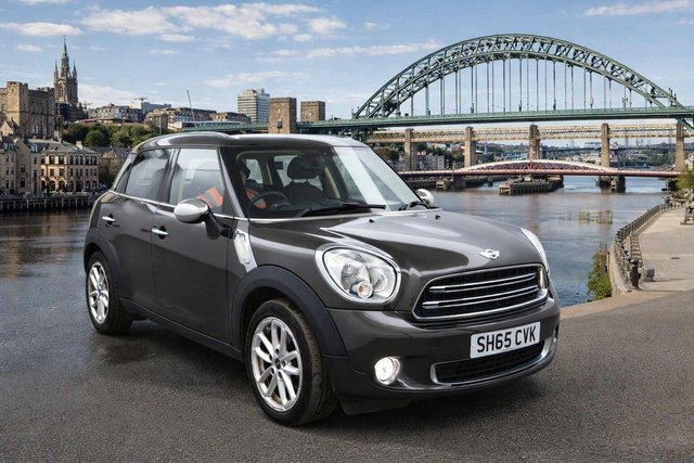 View our MINI COUNTRYMAN