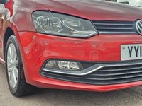 USED 2015 15 VOLKSWAGEN POLO 1.2 TSI BlueMotion Tech SE Hatchback 5dr Petrol Manual Euro 6 (s/s) (90 ps) 
