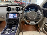USED 2013 F JAGUAR XJ 3.0d V6 Portfolio Saloon 4dr Diesel Auto Euro 5 (s/s) (275 ps) 