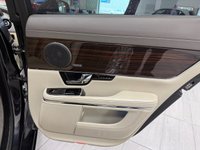USED 2013 F JAGUAR XJ 3.0d V6 Portfolio Saloon 4dr Diesel Auto Euro 5 (s/s) (275 ps) 