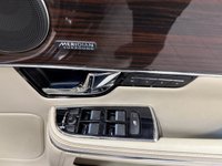 USED 2013 F JAGUAR XJ 3.0d V6 Portfolio Saloon 4dr Diesel Auto Euro 5 (s/s) (275 ps) 