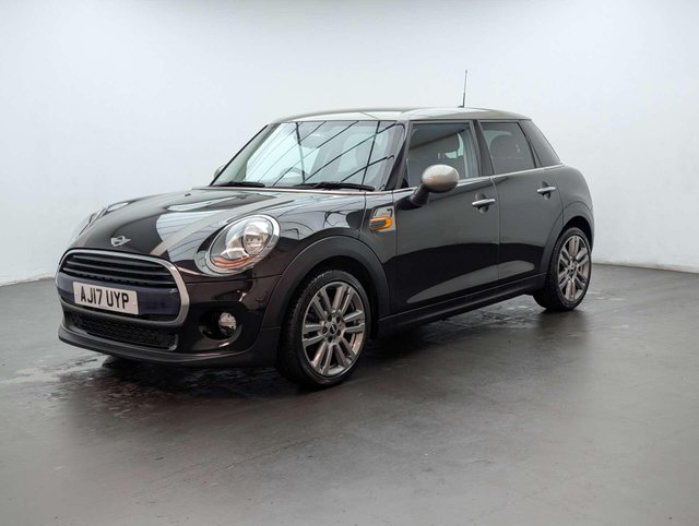 USED 2017 17 MINI HATCH 1.5 Cooper Seven 5dr CLICK+COLLECT / HOME DELIVERY