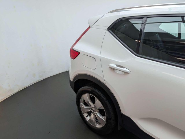 USED 2021 21 VOLVO XC40 1.5 XC40 Momentum T3 5dr CLICK+COLLECT / HOME DELIVERY