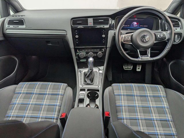 USED 2018 18 VOLKSWAGEN GOLF 1.4 Golf GTE Advance Semi-Auto 5dr CLICK+COLLECT / HOME DELIVERY