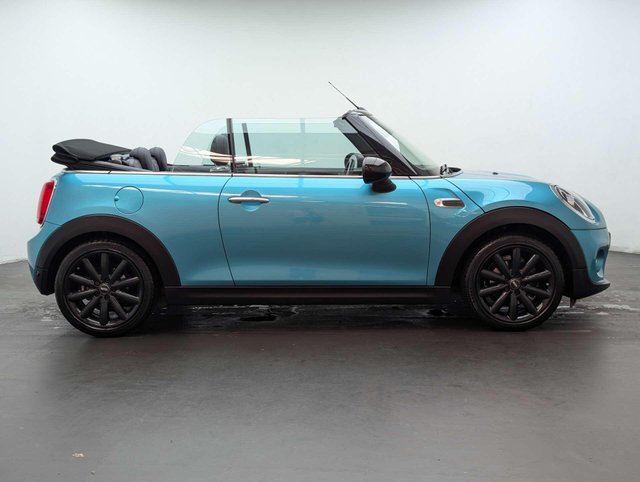 USED 2018 18 MINI CONVERTIBLE 1.5 Cooper 2dr CLICK+COLLECT / HOME DELIVERY