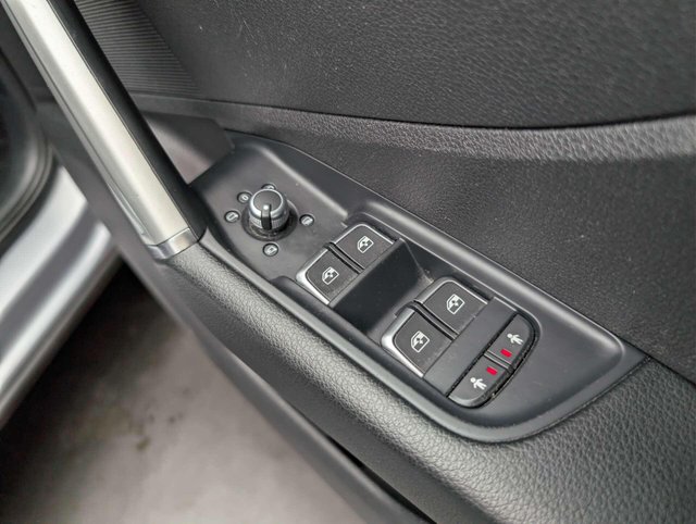 USED 2021 21 AUDI Q2 1.0 Q2 Technik 30 TFSI 5dr CLICK+COLLECT / HOME DELIVERY