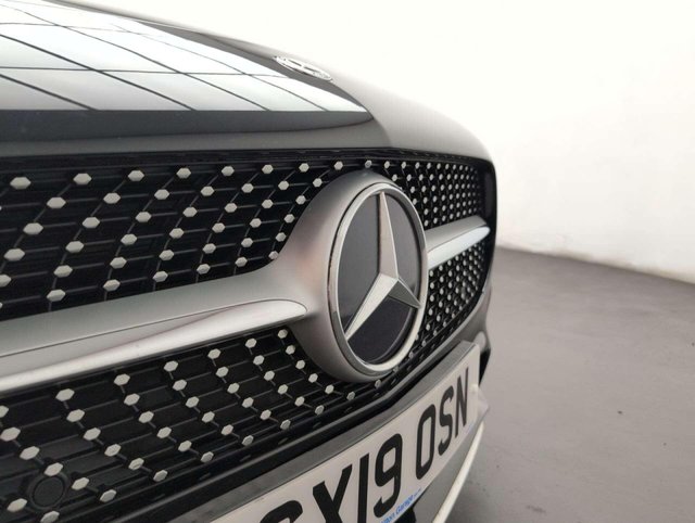 USED 2019 19 MERCEDES-BENZ A-CLASS 1.3 A 180 AMG Line Auto 5dr CLICK+COLLECT / HOME DELIVERY