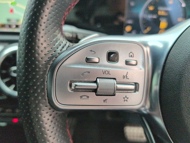 USED 2019 19 MERCEDES-BENZ A-CLASS 1.3 A 180 AMG Line Auto 5dr CLICK+COLLECT / HOME DELIVERY