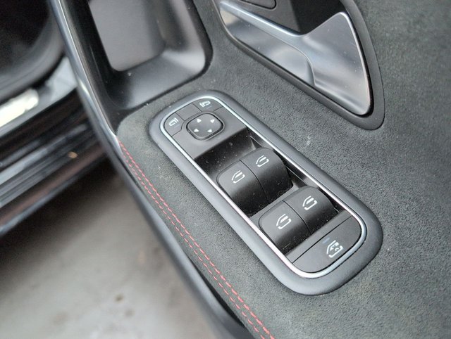 USED 2019 19 MERCEDES-BENZ A-CLASS 1.3 A 180 AMG Line Auto 5dr CLICK+COLLECT / HOME DELIVERY