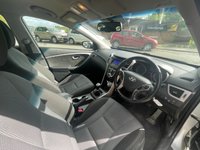 USED 2016 16 HYUNDAI I30 1.4 Blue Drive SE Hatchback 5dr Petrol Manual Euro 6 (s/s) (100 ps) 2 FORMER KEEPERS+GREAT HISTORY
