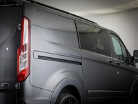 USED 2022 72 FORD TRANSIT CUSTOM 2.0 320 EcoBlue Limited Crew Van Double Cab 5dr Diesel Auto L1 H1 Euro 6 (170 ps) **PREDATOR STYLING KIT**