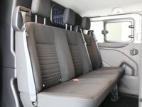 USED 2022 72 FORD TRANSIT CUSTOM 2.0 320 EcoBlue Limited Crew Van Double Cab 5dr Diesel Auto L1 H1 Euro 6 (170 ps) **PREDATOR STYLING KIT**