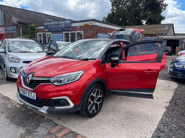 View our Renault Captur 1.5 dCi ENERGY Signature X Nav SUV 5dr Diesel Manual Euro 6 (s/s) (90 ps)