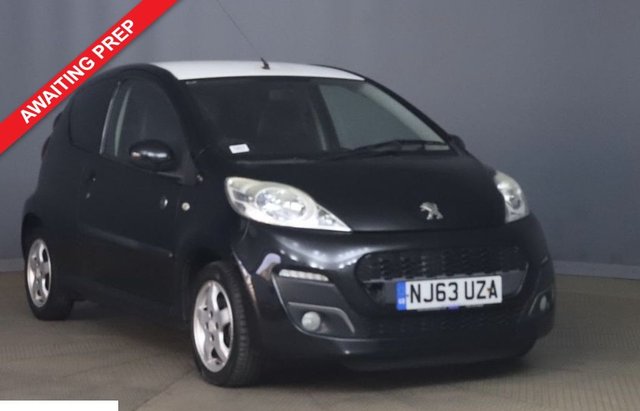 2013 63 PEUGEOT 107 1.0 12V Envy Hatchback 3dr Petrol Manual Euro 5 (68 ps) insurance group 5, &pound;20 road tax, MOT May 2027