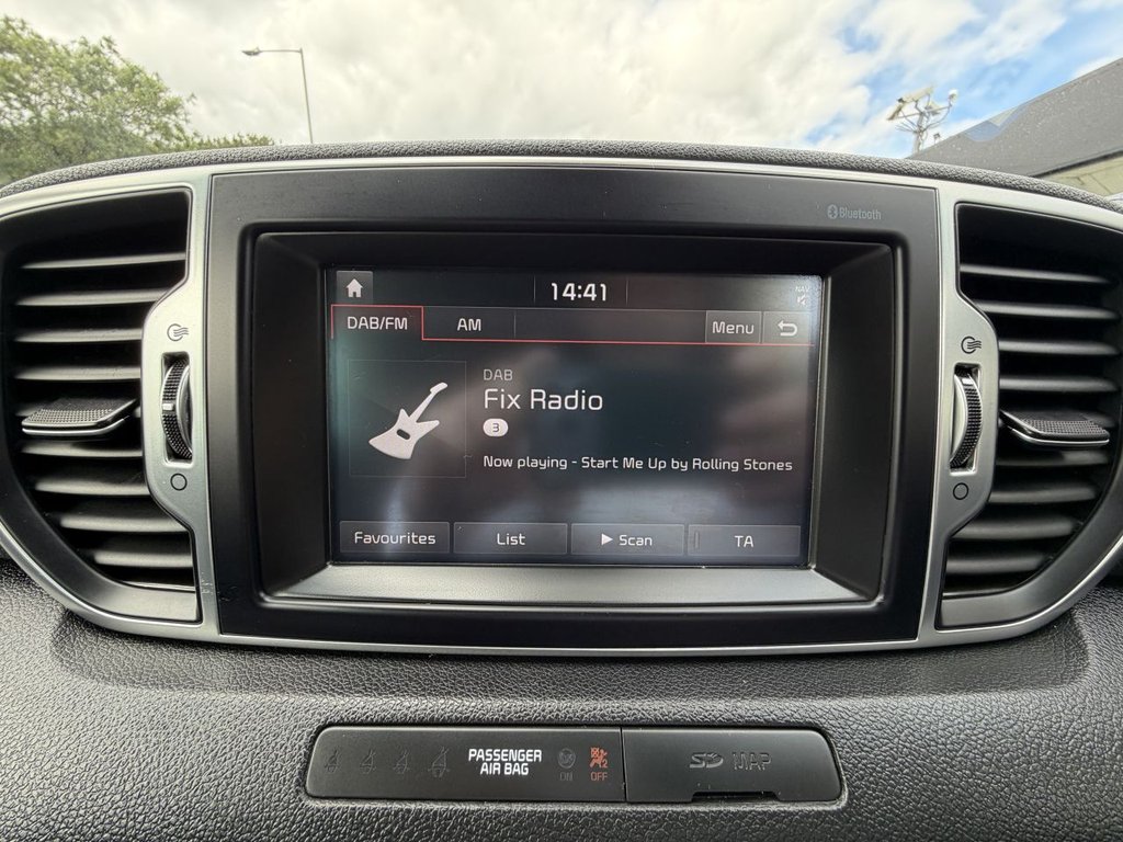 USED 2017 67 KIA SPORTAGE 1.6 GDi 2 SUV 5dr Petrol Manual Euro 6 (s/s) (130 bhp) 
