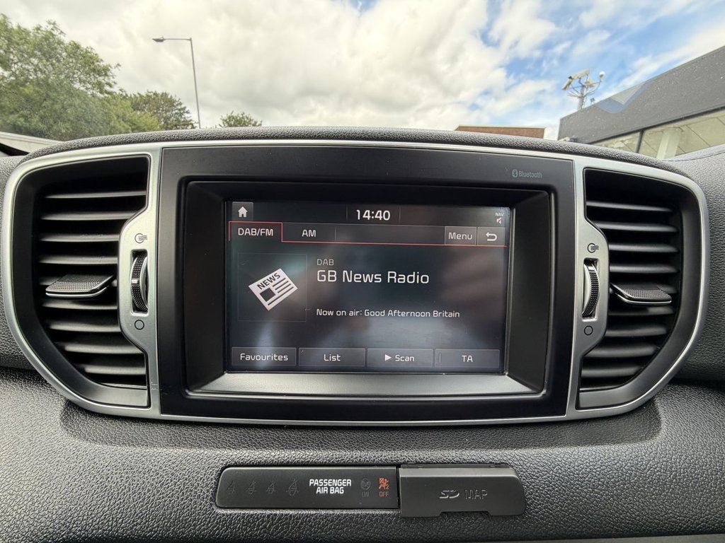 USED 2017 67 KIA SPORTAGE 1.6 GDi 2 SUV 5dr Petrol Manual Euro 6 (s/s) (130 bhp) 
