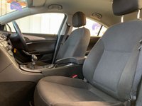 USED 2015 15 VAUXHALL INSIGNIA 1.8 16V Design Hatchback 5dr Petrol Manual Euro 5 (140 ps)+JUST HAD NEW TIMING BELT AND SERVICED+2 KEYS+2 FORMER KEEPERS+PSH+USB+SPARE WHEEL+CRUISE+PARK SENSORS+AUX+BT AUDIO+AIRCON+ALLOYS+HPI CLEAR JUST HAD NEW TIMING BELT AND SERVICED+2 KEYS+2 FORMER KEEPERS+PSH+USB+SPARE WHEEL+CRUISE+PARK SENSORS+AUX+BT AUDIO+AIRCON+ALLOYS+HPI CLEAR