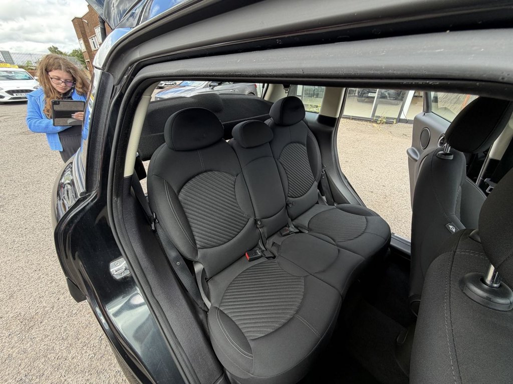 USED 2013 13 MINI COUNTRYMAN 2.0 Cooper SD SUV 5dr Diesel Manual Euro 5 (s/s) (143 ps) 