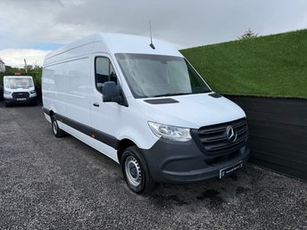 View our MERCEDES-BENZ SPRINTER