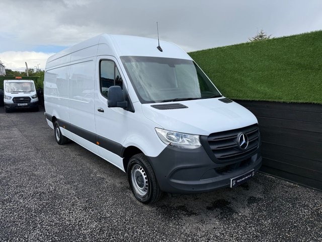View our MERCEDES-BENZ SPRINTER