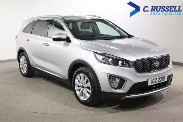 View our KIA SORENTO