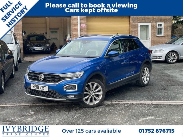 View our VOLKSWAGEN T-ROC