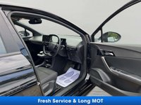 USED 2023 23 MG Mg4 64kWh SE Long Range Hatchback 5dr Electric Auto (203 ps) FINANCE+WARRANTY+CHARGE CABLES+MOT
