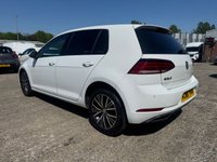 USED 2018 18 VOLKSWAGEN GOLF 1.6 TDI SE Nav Hatchback 5dr Diesel Manual Euro 6 (s/s) (115 ps) *** TIMING BELT WATER PUMP DONE JULY 2026