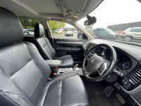 USED 2014 14 MITSUBISHI OUTLANDER 2.0h 12kWh GX4h SUV 5dr Petrol Plug-in Hybrid CVT 4WD Euro 5 (s/s) (200 ps) 3 FORMER KEEPER+FULL HISTORY