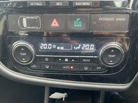 USED 2014 14 MITSUBISHI OUTLANDER 2.0h 12kWh GX4h SUV 5dr Petrol Plug-in Hybrid CVT 4WD Euro 5 (s/s) (200 ps) 3 FORMER KEEPER+FULL HISTORY