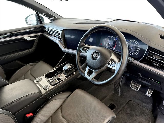 View our VOLKSWAGEN TOUAREG