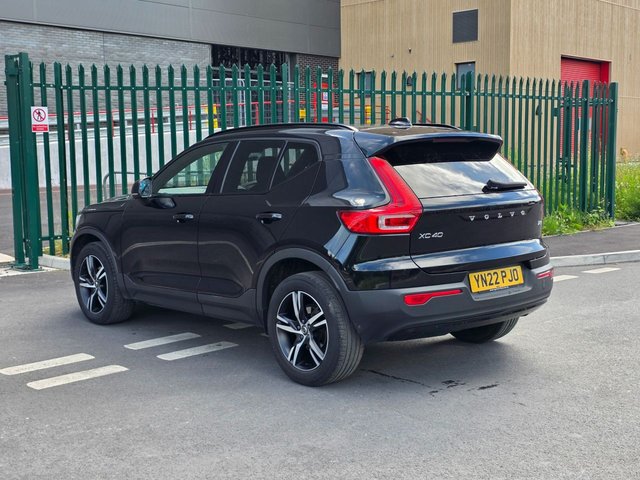 View our VOLVO XC40