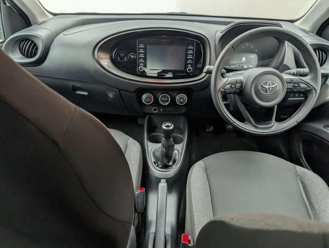 USED 2023 72 TOYOTA AYGO X 1.0 Aygo X Pure VVT-I 5dr CLICK+COLLECT / HOME DELIVERY