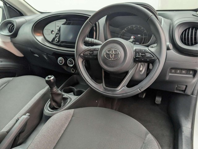 USED 2023 72 TOYOTA AYGO X 1.0 Aygo X Pure VVT-I 5dr CLICK+COLLECT / HOME DELIVERY