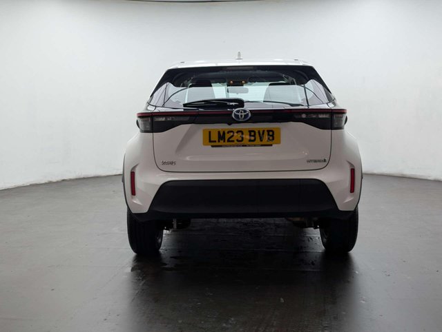 USED 2023 23 TOYOTA YARIS CROSS 1.5 Yaris Cross Icon HEV Auto 5dr CLICK+COLLECT / HOME DELIVERY