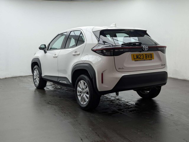 USED 2023 23 TOYOTA YARIS CROSS 1.5 Yaris Cross Icon HEV Auto 5dr CLICK+COLLECT / HOME DELIVERY