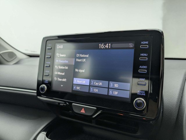 USED 2023 23 TOYOTA YARIS CROSS 1.5 Yaris Cross Icon HEV Auto 5dr CLICK+COLLECT / HOME DELIVERY