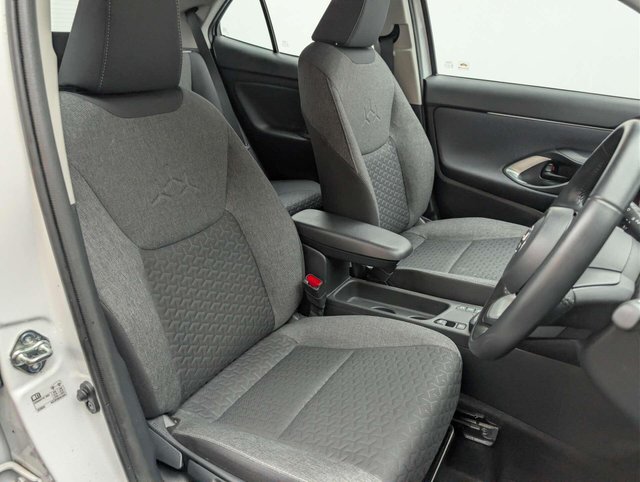 USED 2023 23 TOYOTA YARIS CROSS 1.5 Yaris Cross Icon HEV Auto 5dr CLICK+COLLECT / HOME DELIVERY